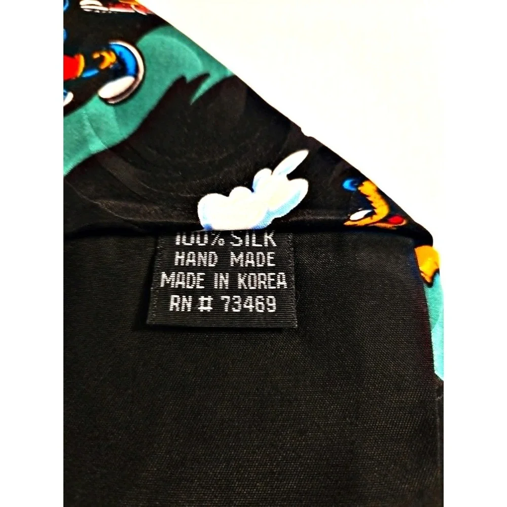 Vintage Disney Mickey Inc 100% Silk Tie Mickey Donald Goofy Pluto Handmade Korea